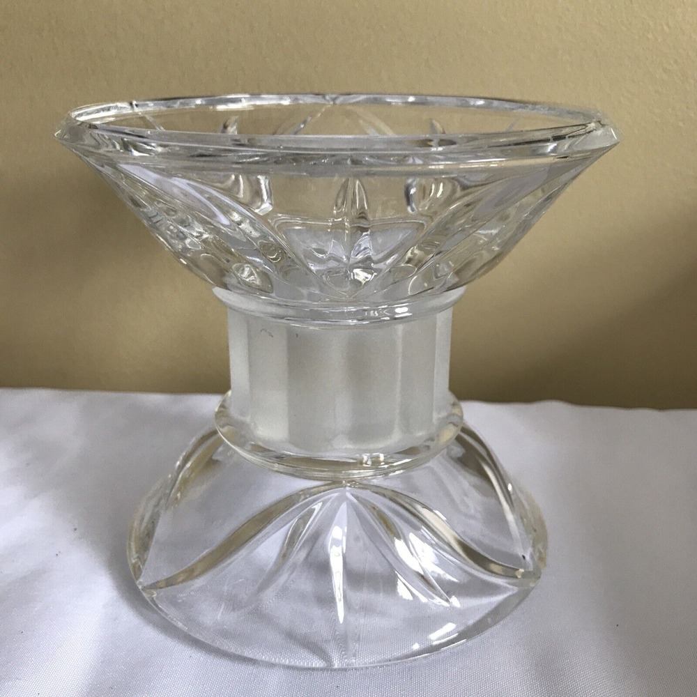 Gorham Marquette Crystal Reversible Candle Holder Frosted‎ Center